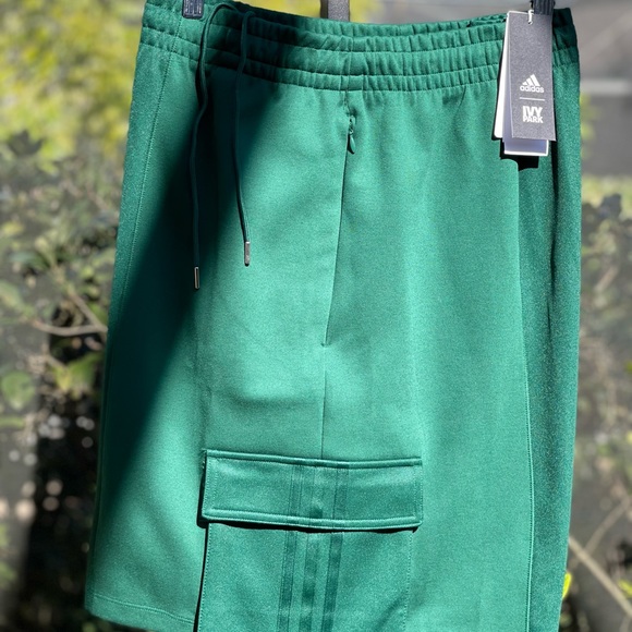 ADIDAS IVY PARK 4ALL UNISEX SHORTS H25163 GREEN - Picture 6 of 9